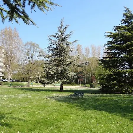 Апартаменты Avec Parking Prive Proche Paris